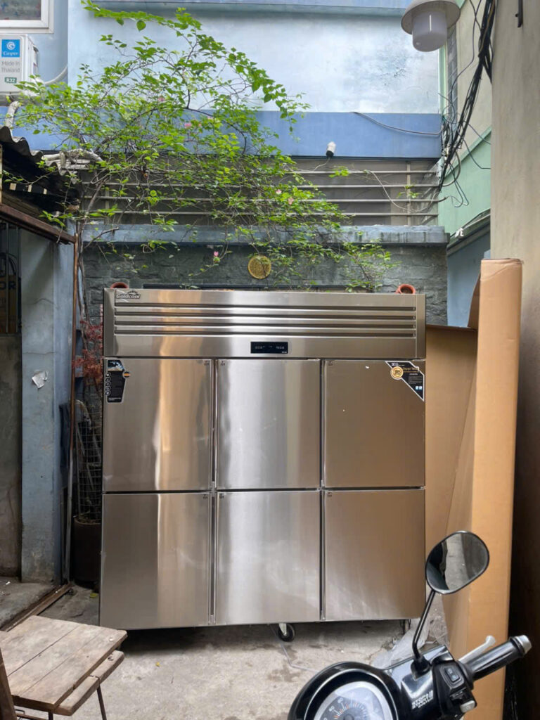Tủ Đông 6 Cánh Goldcool | Giải Pháp Lưu Trữ Thực Phẩm Cho Nhà Hàng Lớn 7
